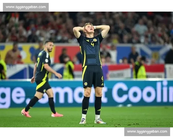 球迷狂热成负担？麦克托米奈或弃意甲回英超