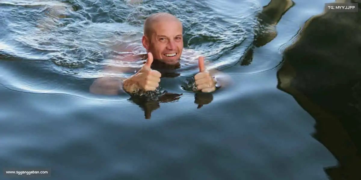 <strong>易游</strong>🎾每一次跳跃、每一次冲刺，都是对自我的挑战 —— 你准备好突破了吗？